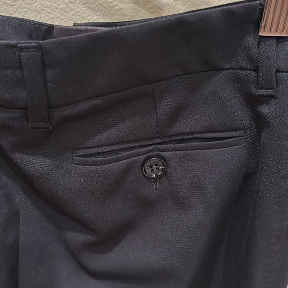 Dolce and Gabbana woman's black slacks - Picture 9 of 15